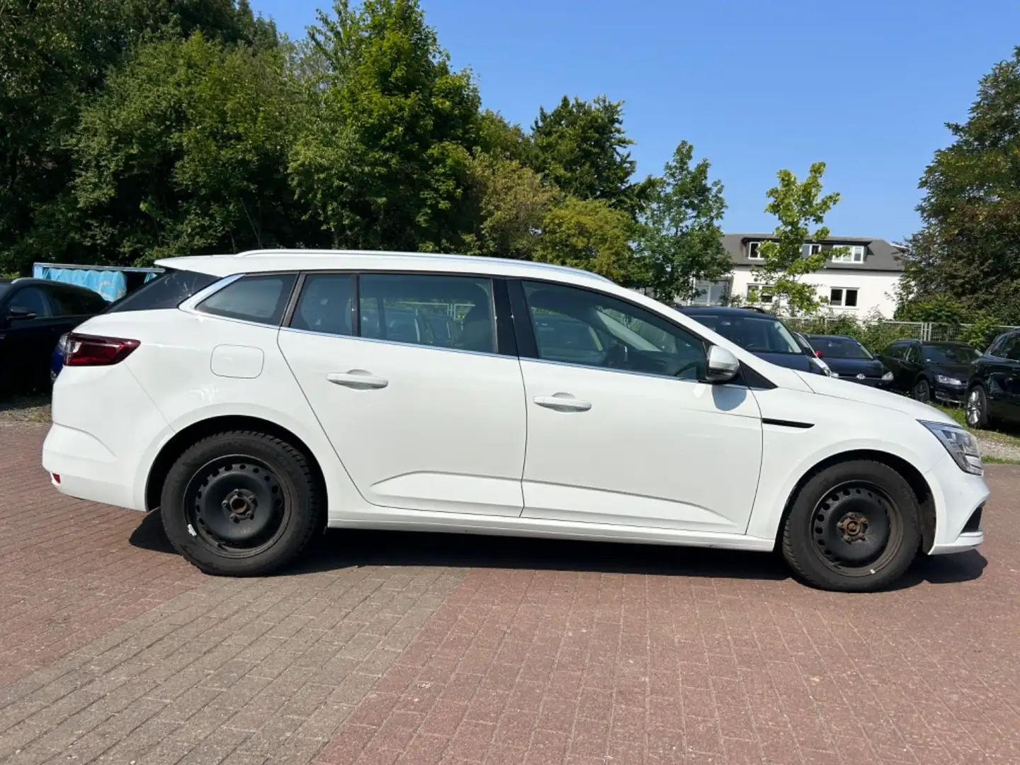Renault Megane IV Grandtour Business Ed. *Navi*SHZ*PDC* Blanc - 2