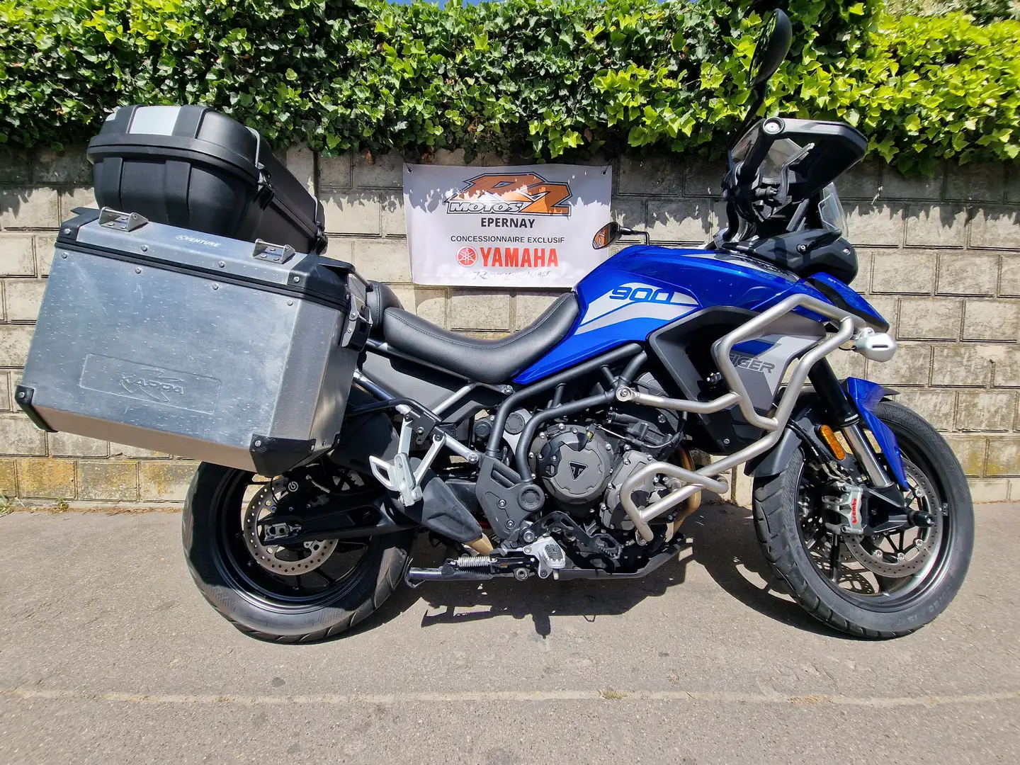 Triumph Tiger 900 - 1