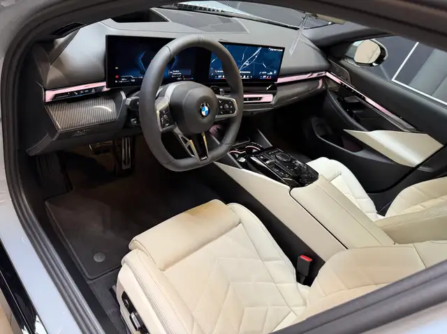 BMW M view 11