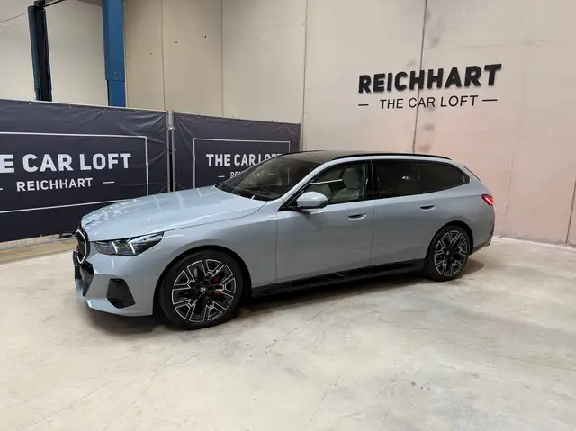 BMW M view 2