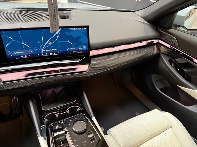 BMW M view 14