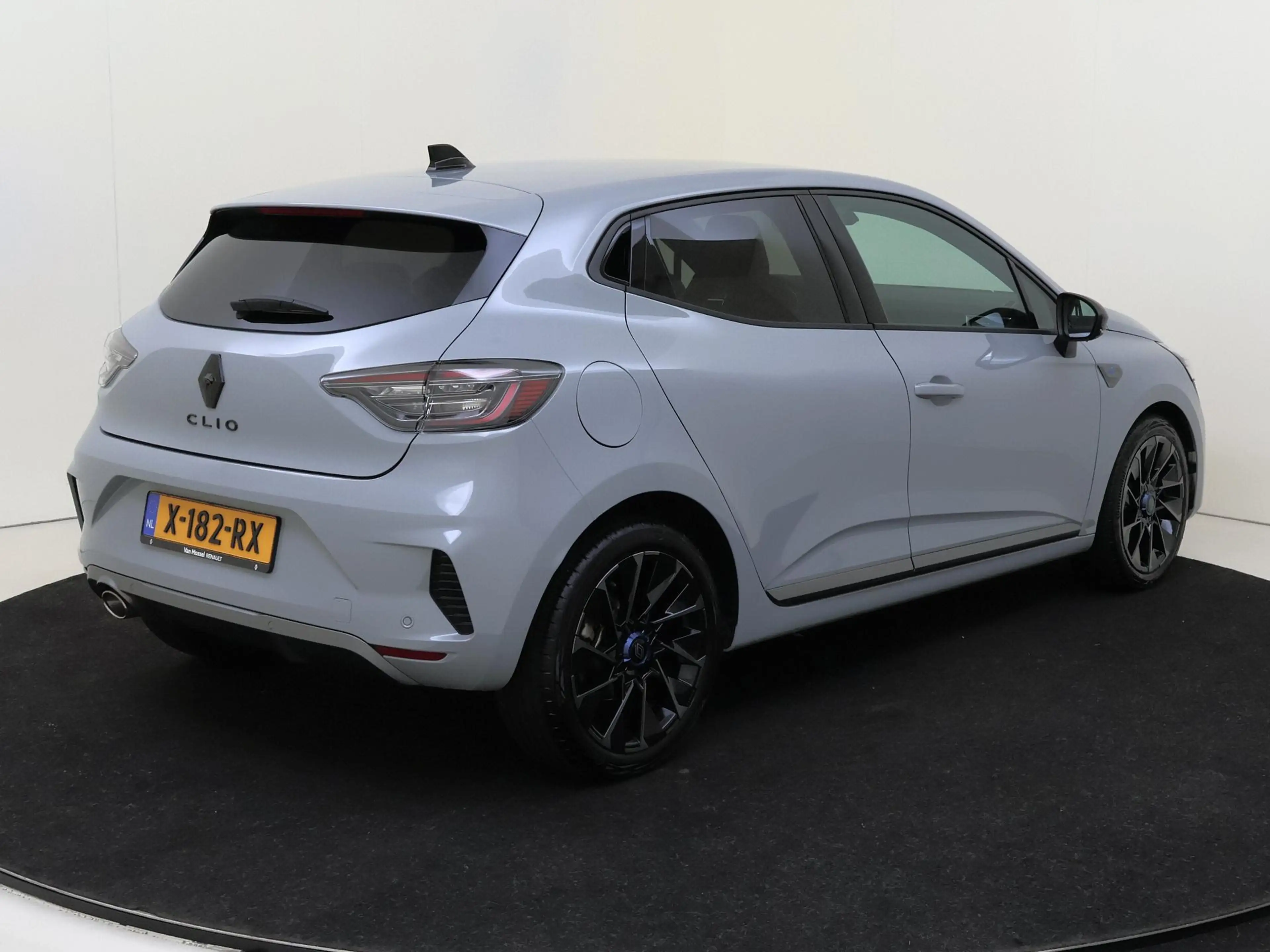 Renault Clio 1.0 TCe 90 GPF esprit Alpine | Navigatie | Camera — photo 4