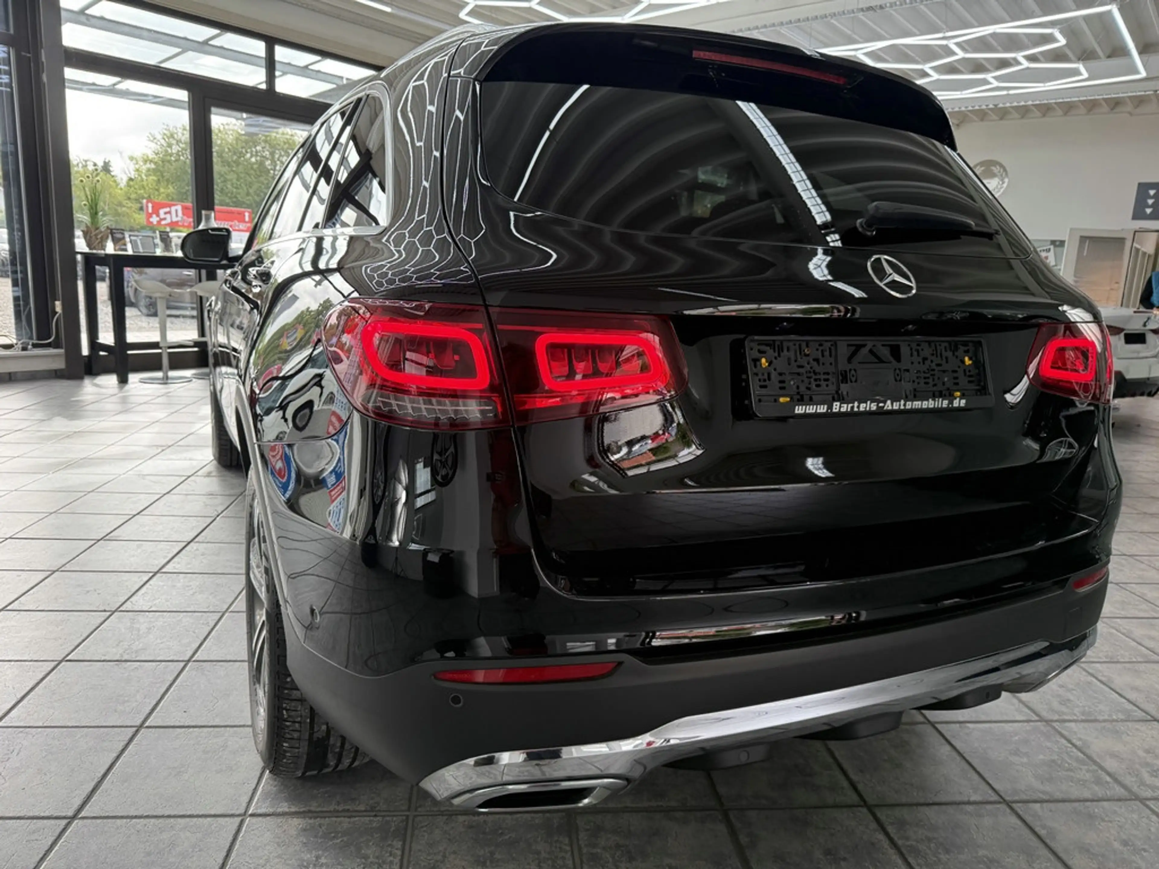 Mercedes-Benz GLC 400 d 4Matic, 1.Hand, LED, Kamera, 9G, MBUX — photo 13