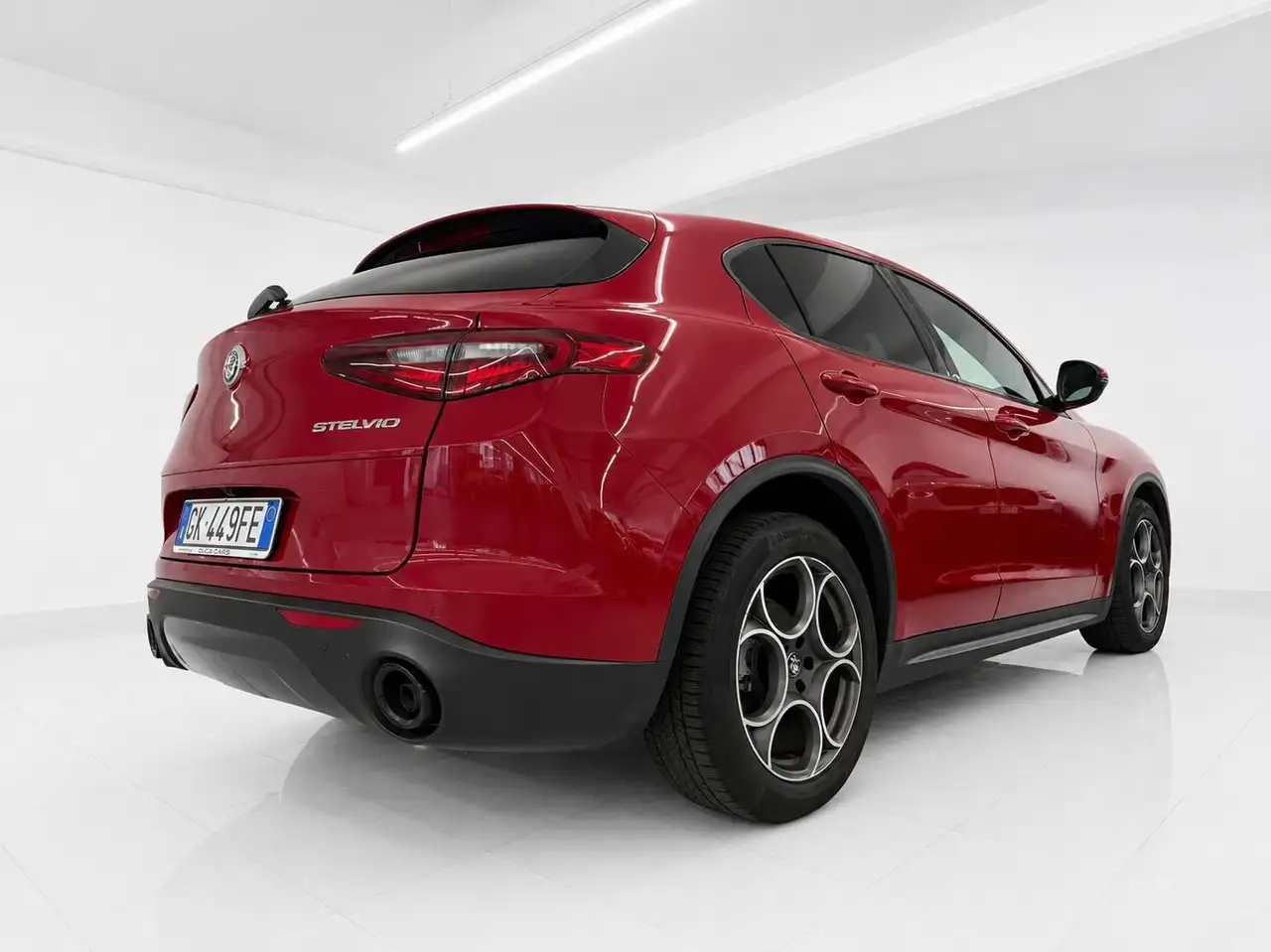 Alfa Romeo Stelvio 2022 — фото 7