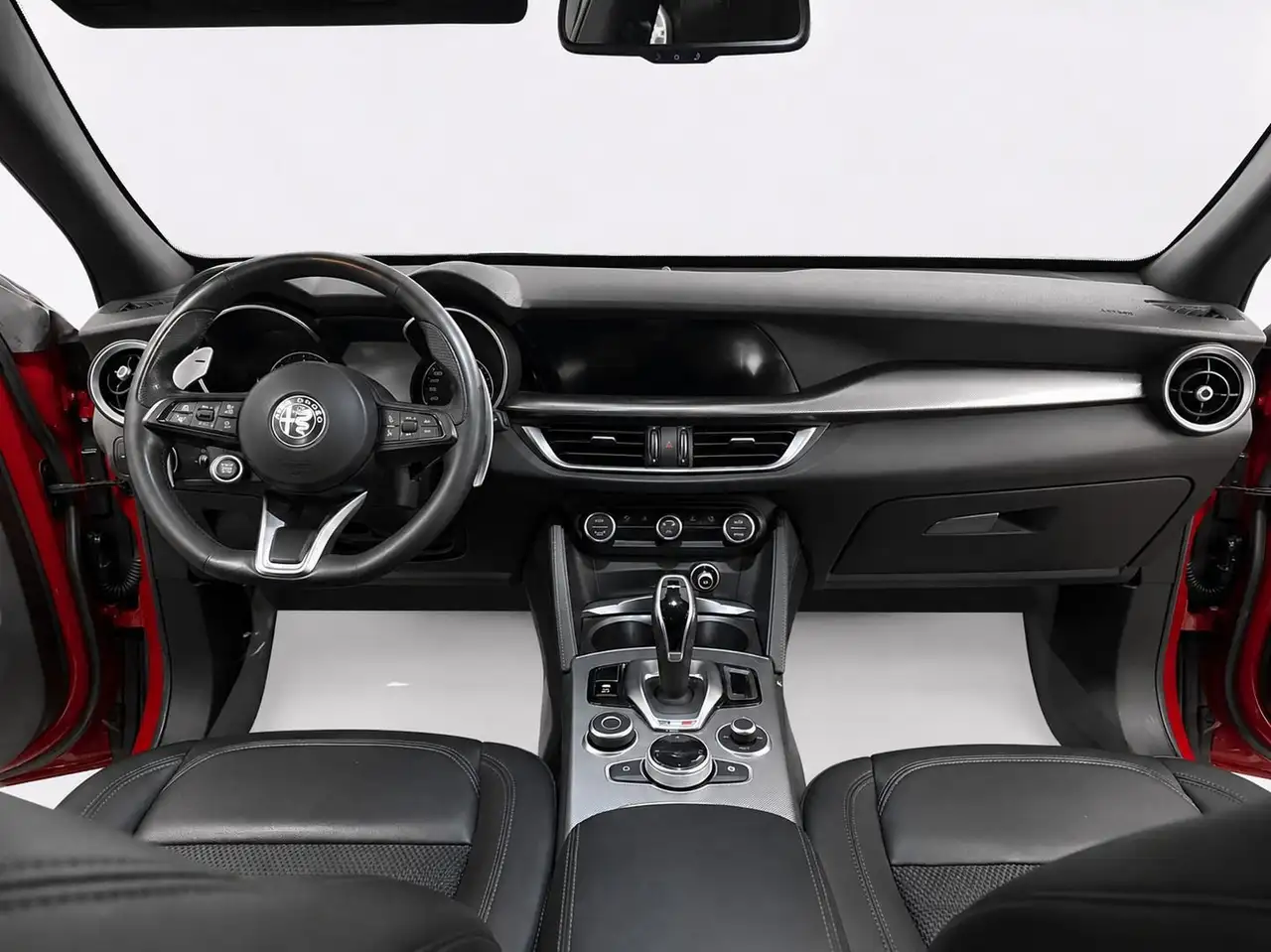 Alfa Romeo Stelvio 2022 — фото 9