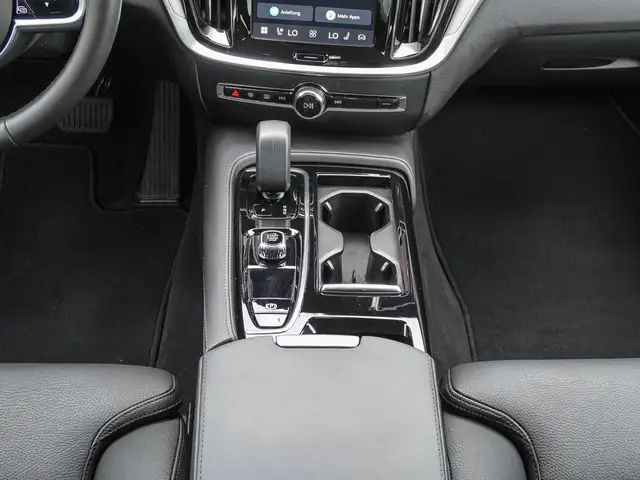 Volvo V60 view 14