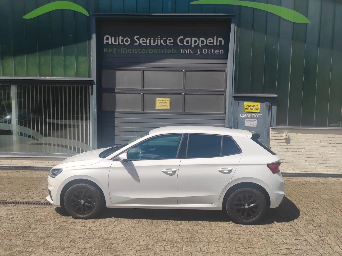 Skoda Fabia Ambition Weiß - 1