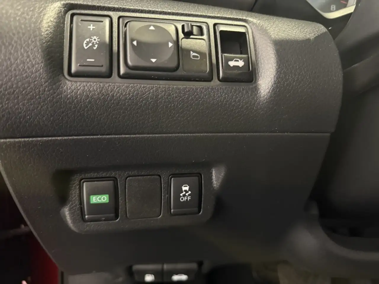Nissan Sentra снимка Nissan Sentra