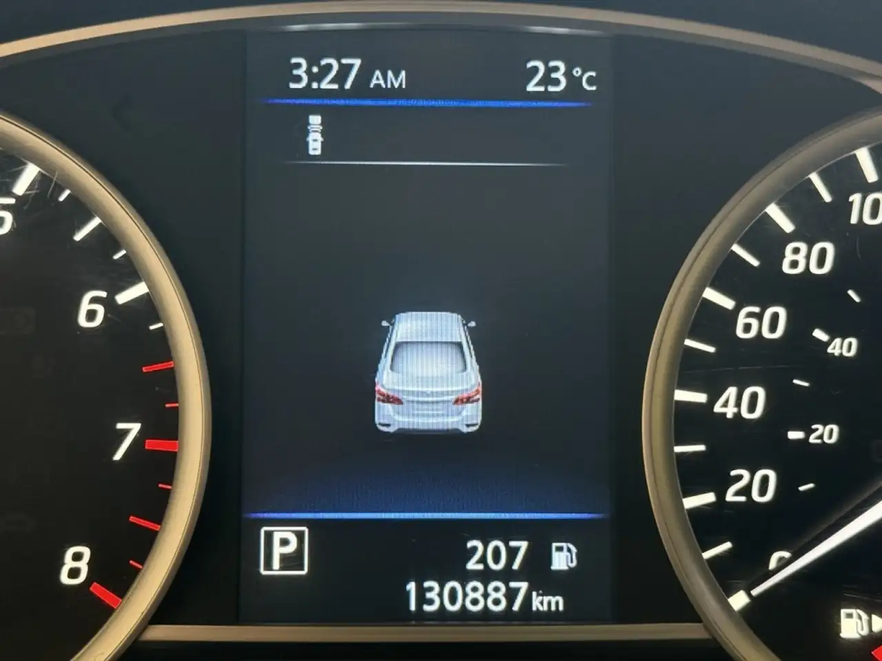 Nissan Sentra снимка Nissan Sentra