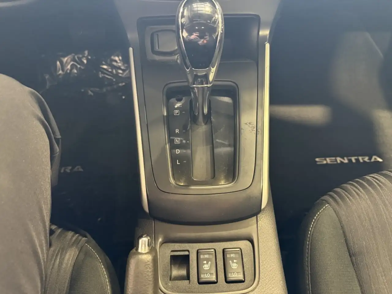 Nissan Sentra снимка Nissan Sentra