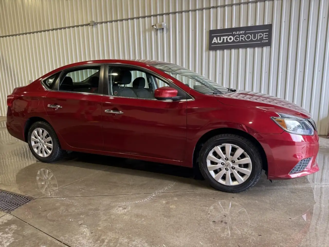 Nissan Sentra снимка Nissan Sentra