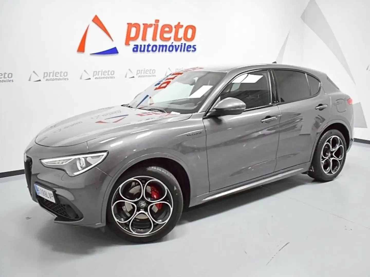 Alfa Romeo Stelvio 2.2 Diesel 154kW 210CV Veloce Q4 Gris - 1