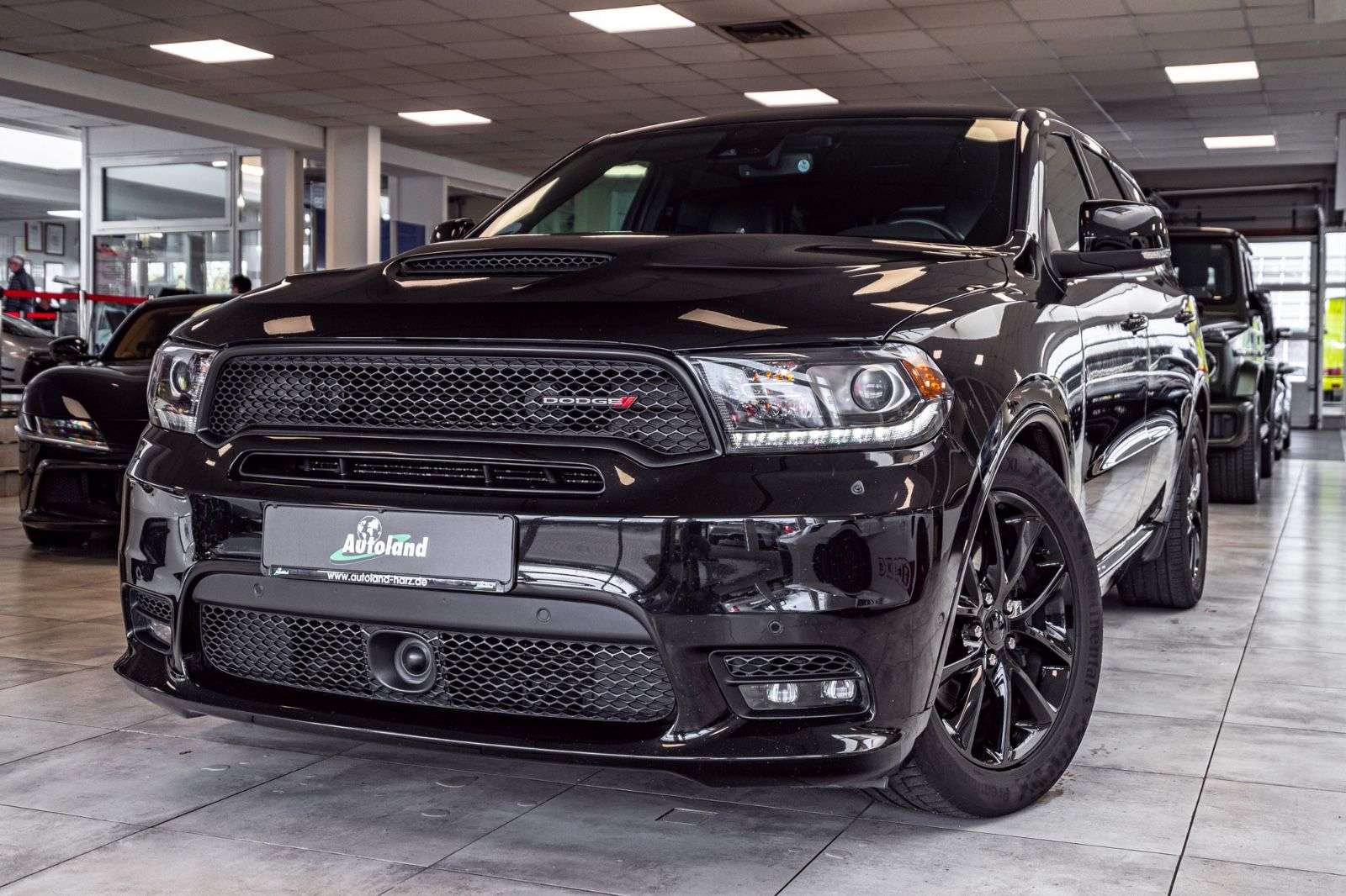 Second hand Dodge Durango 5.7