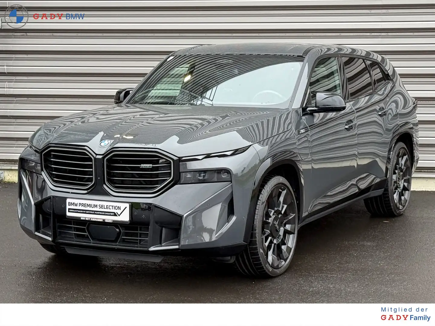 BMW XM 50e Grau - 1