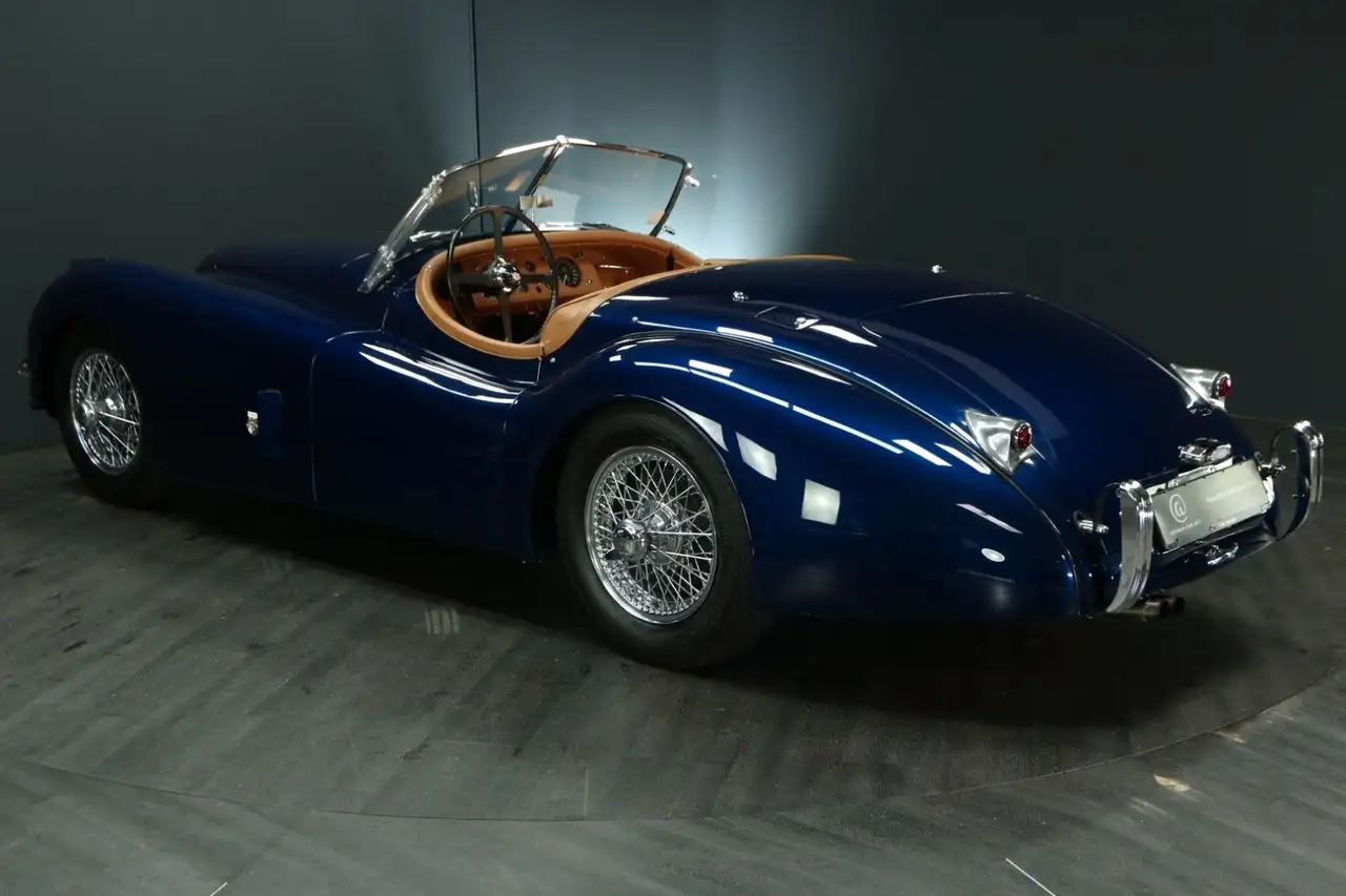 Jaguar XK 120 Roadster, foto 4