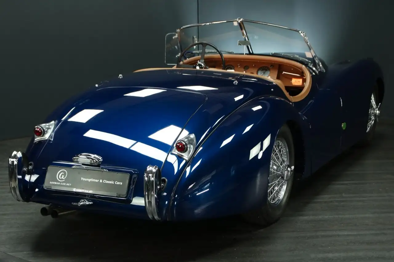 Jaguar XK 120 Roadster, foto 2