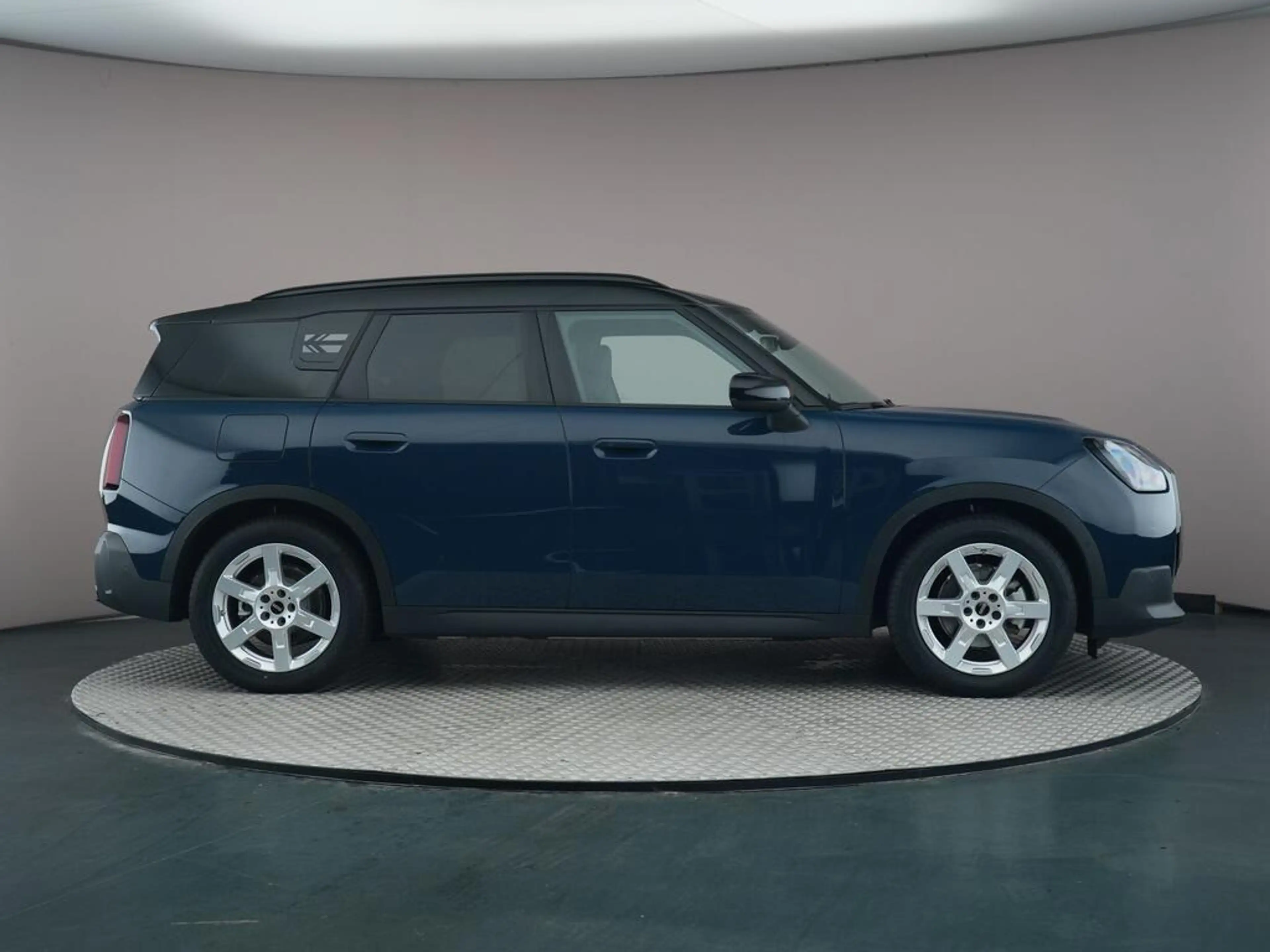 MINI Countryman E Classic S 66.5 kWh — photo 7