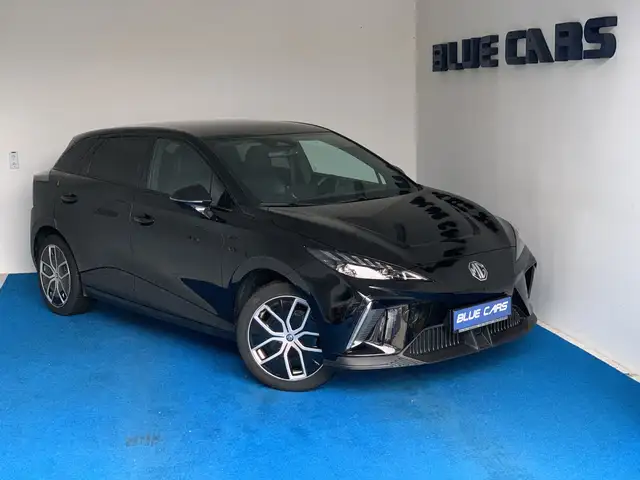 MG MG4 64kWh Luxury/360°/Leder/ACC/LED/V2L/DAB/CarPlay