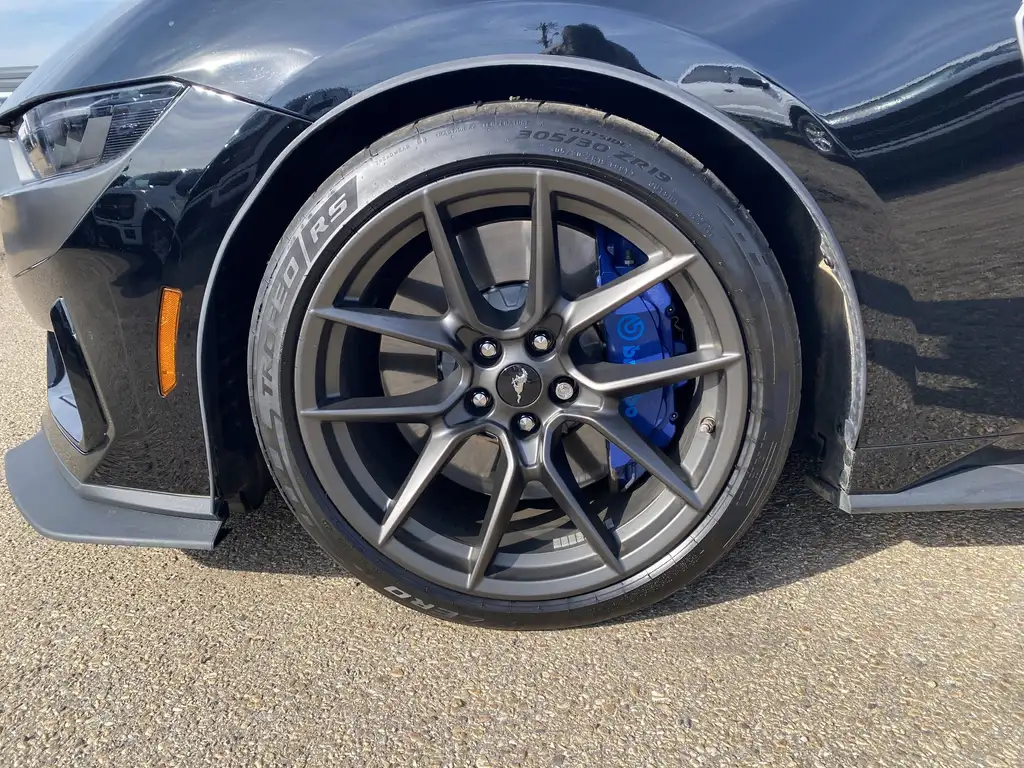 2024 Ford Mustang Fastback Dark Horse | Tech Package | FordPass Connect | SYN — photo 3