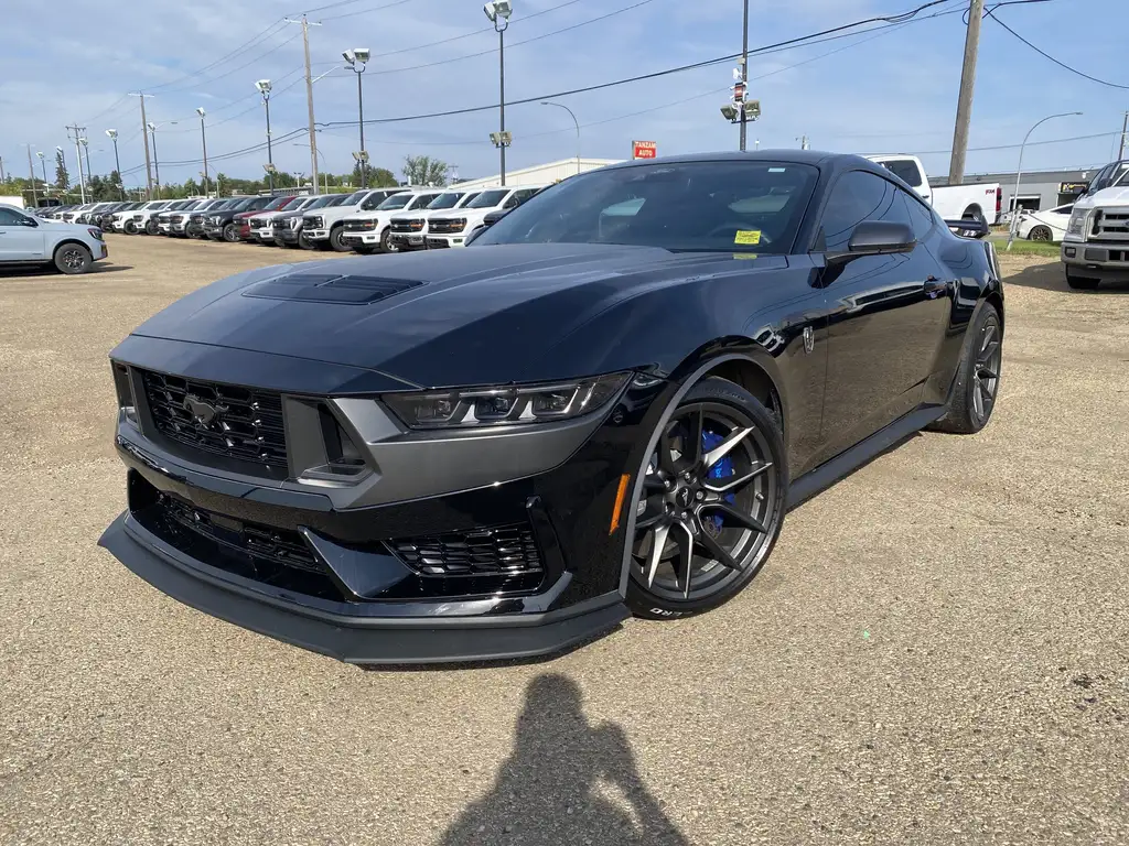 2024 Ford Mustang Fastback Dark Horse | Tech Package | FordPass Connect | SYN — photo 2