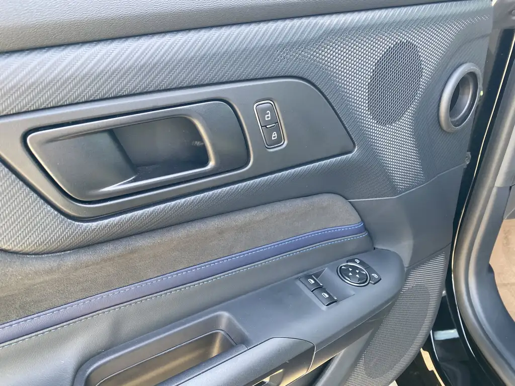 2024 Ford Mustang Fastback Dark Horse | Tech Package | FordPass Connect | SYN — photo 5