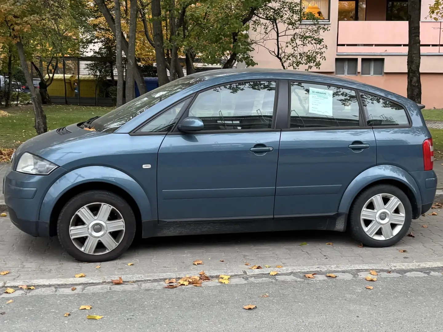 Audi A2 A2 1.4 Blau - 1