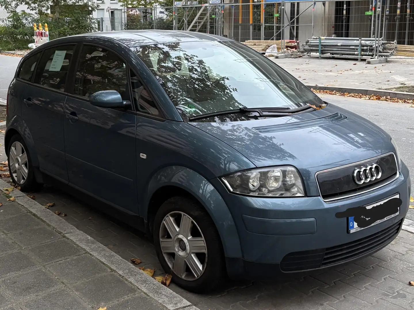 Audi A2 A2 1.4 Blau - 2