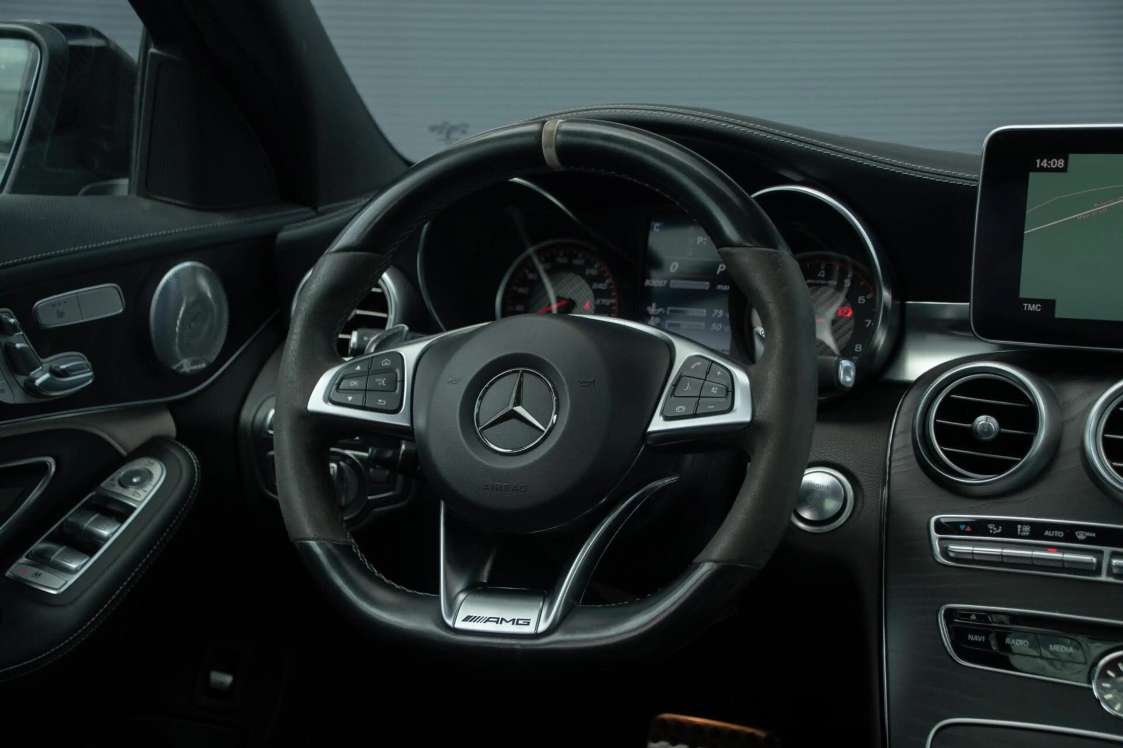 Mercedes-Benz C 63 AMG Estate S | Pano | HU| DAB | Camera — photo 9