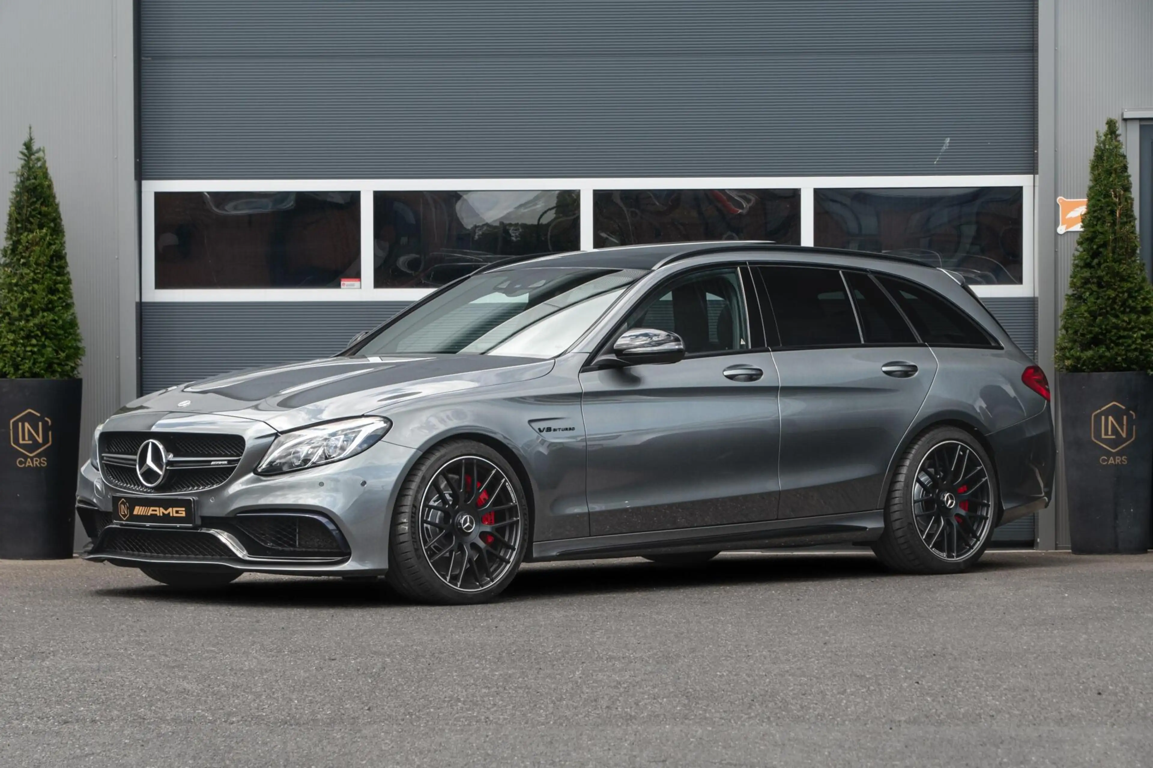 Mercedes-Benz C 63 AMG Estate S | Pano | HU| DAB | Camera