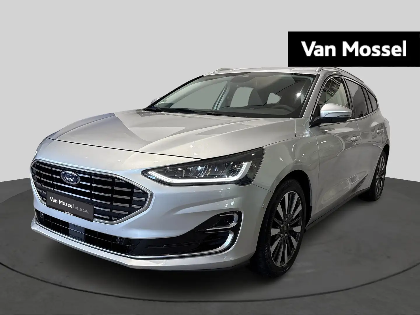 Ford Focus Clipper Titanium X | Vignale | Automaat |155 PK Zilver - 1