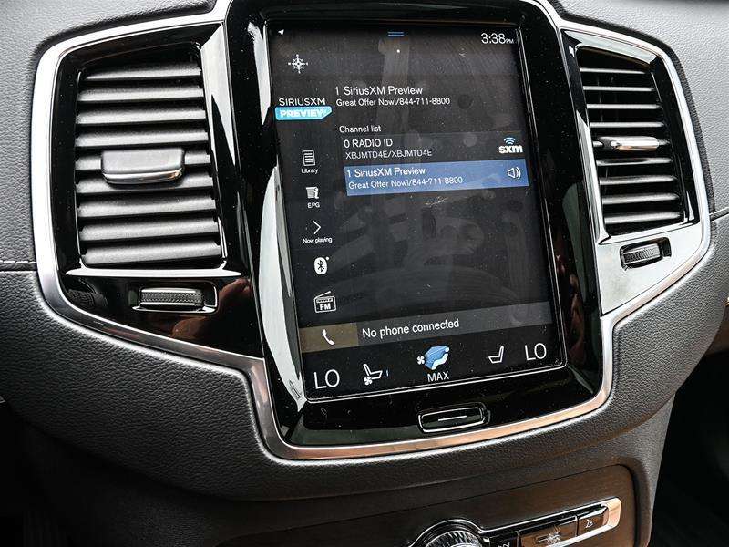 2021 Volvo XC90 thumb 26