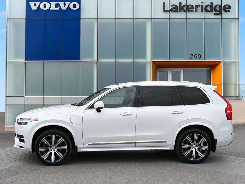 2021 Volvo XC90 alt 5