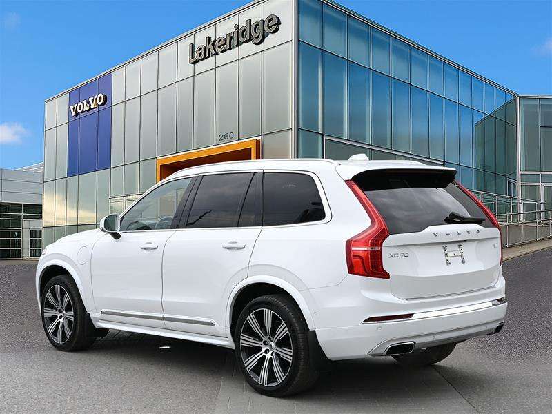 2021 Volvo XC90 thumb 8