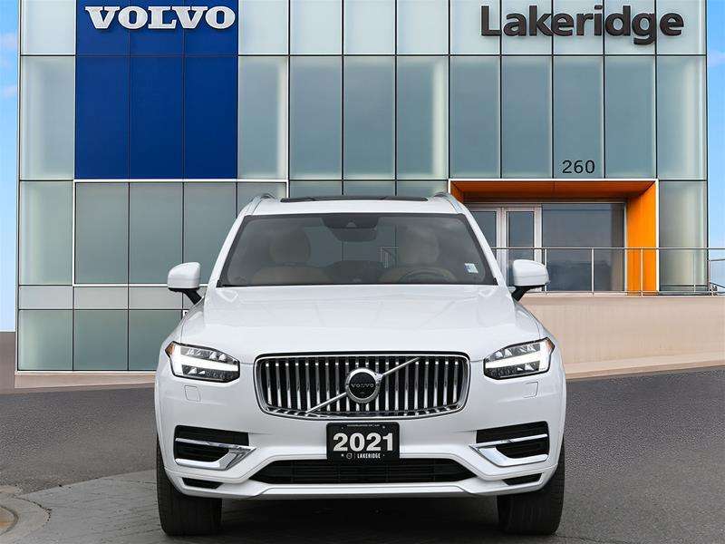 2021 Volvo XC90 alt 4