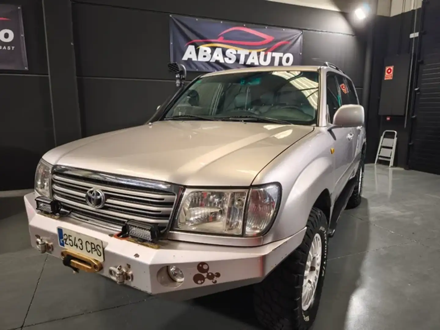 Toyota Land Cruiser HDJ 100 4.2 TD VX Aut. Gris - 2