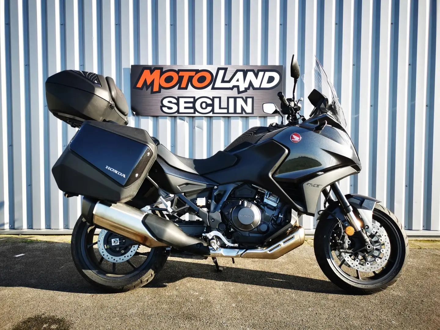 Honda NT 1100 Zwart - 1