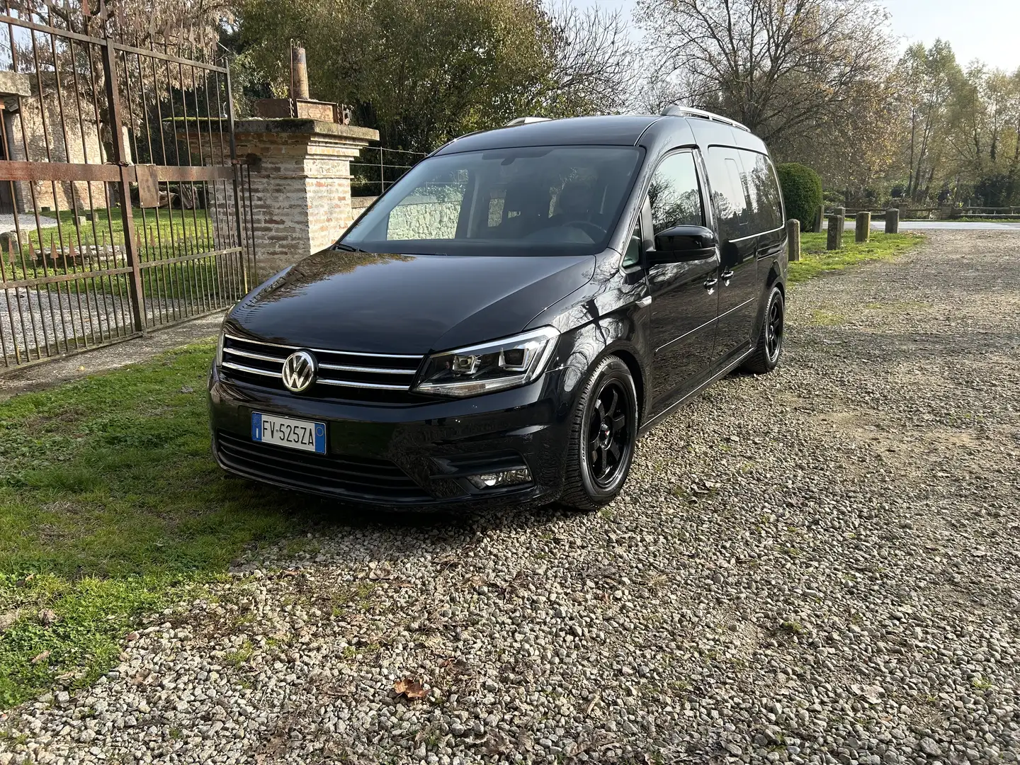 Volkswagen Caddy comfortline bluemotion Nero - 2