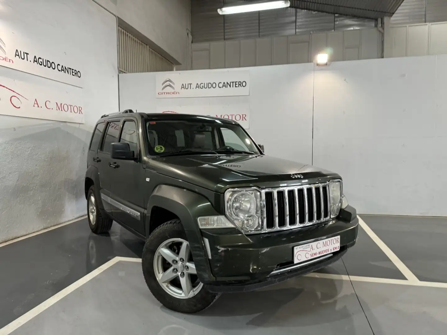 Jeep Cherokee 2.8CRD Limited Aut. Green - 1