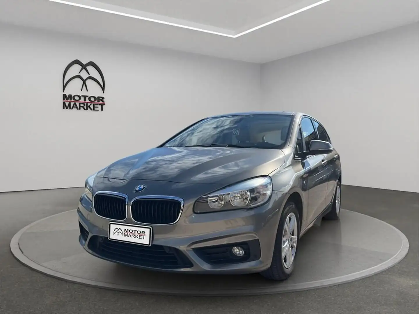BMW 216 d Active Tourer Luxury Or - 1