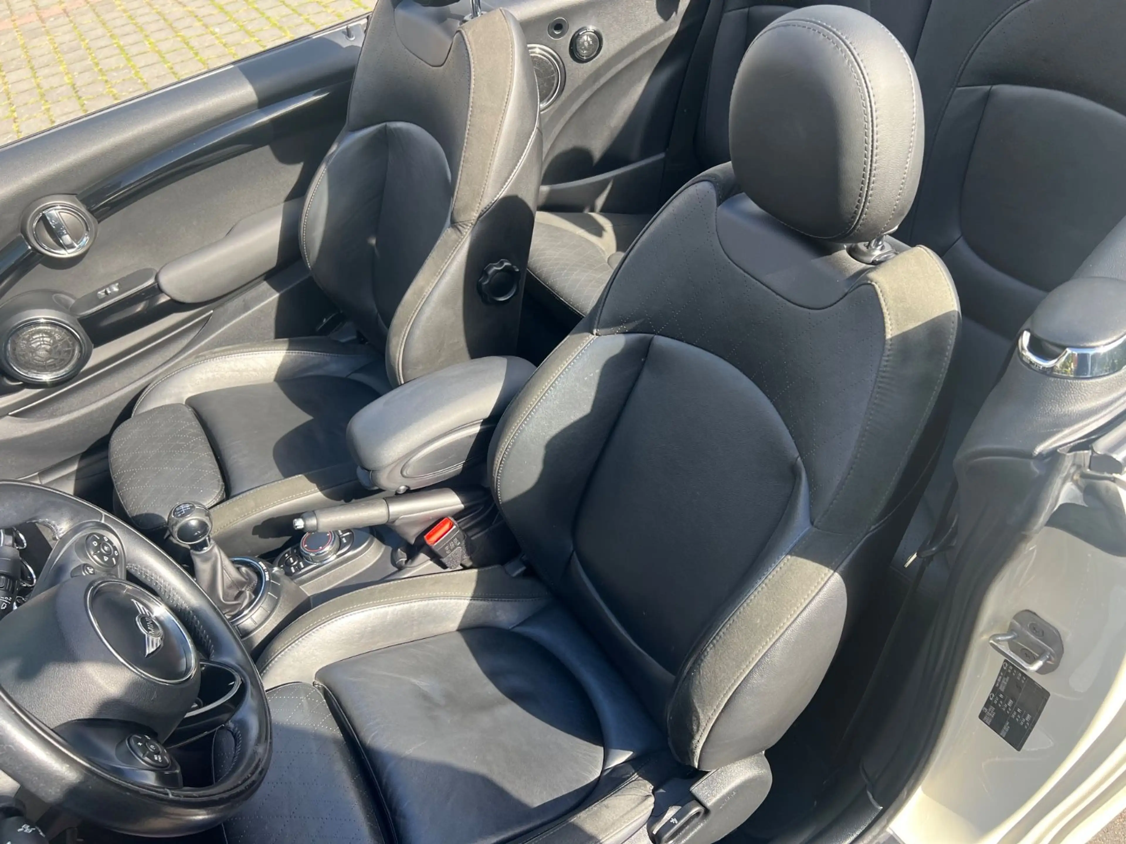 MINI Cooper S Cabrio Cooper S~Harman-Kardon, — photo 12