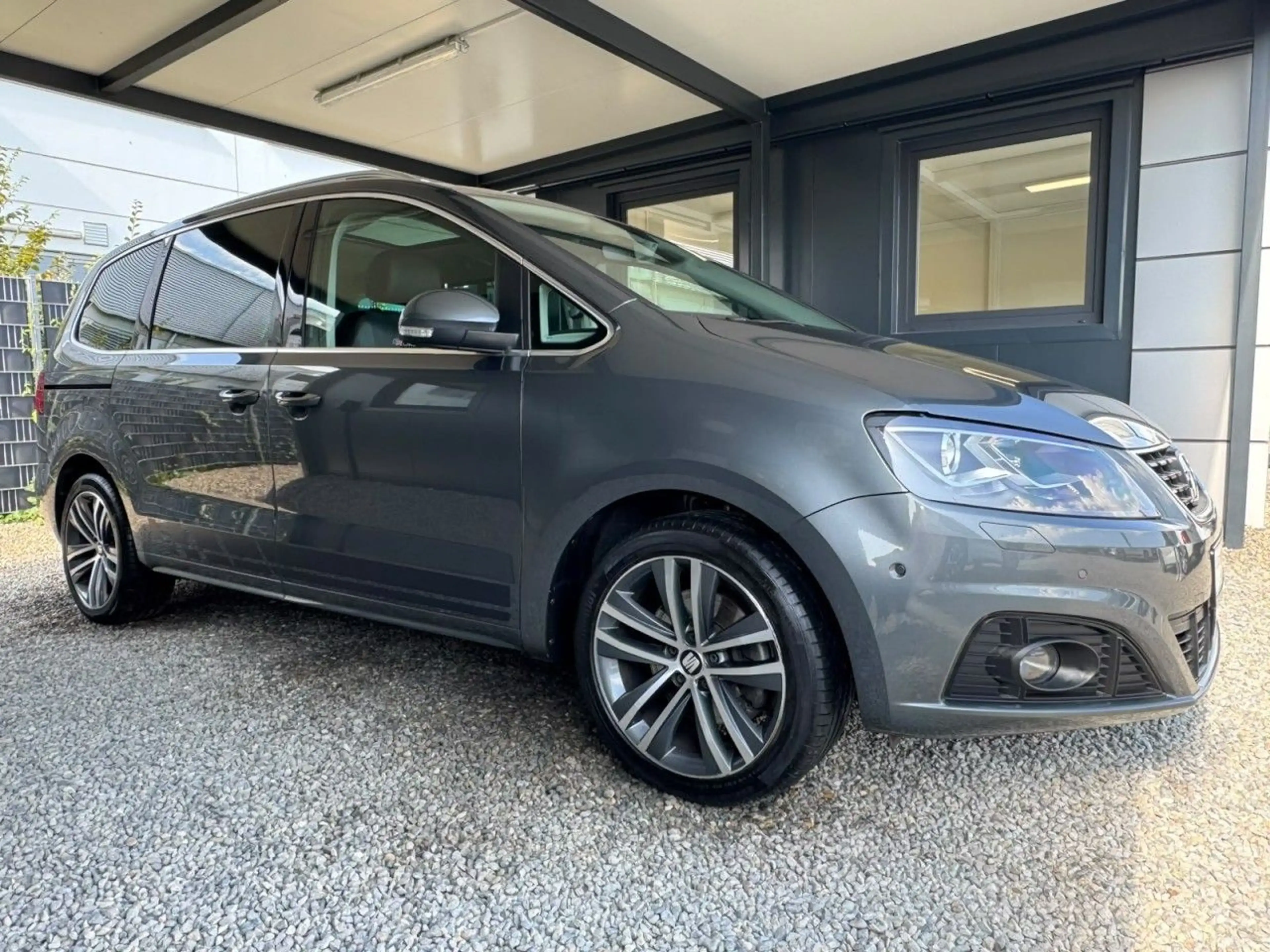 SEAT Alhambra 1.4 TSI DSG,FR,7-SITZE,AHK,PANO,EL.TÜRE — photo 2