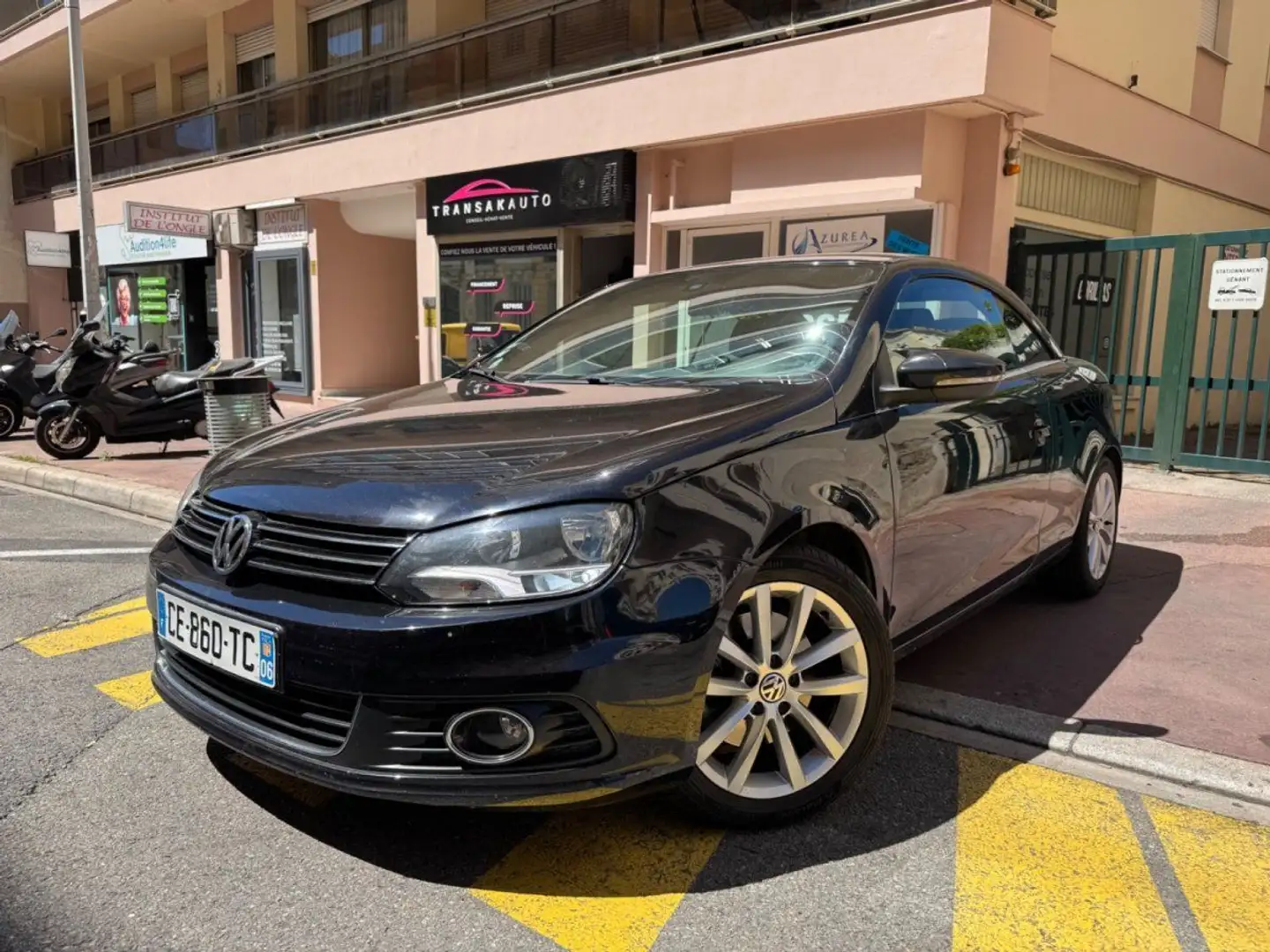Volkswagen Eos 2.0l TDI 140 CV FAP Sportline DSG6 Noir - 1