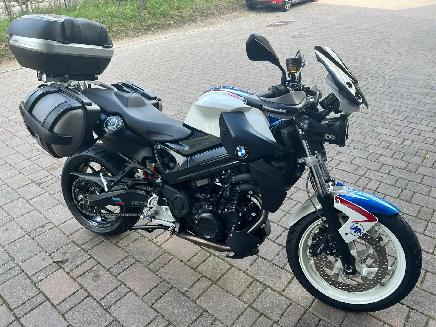 BMW F 800 R chris pfiffer ABS - 1