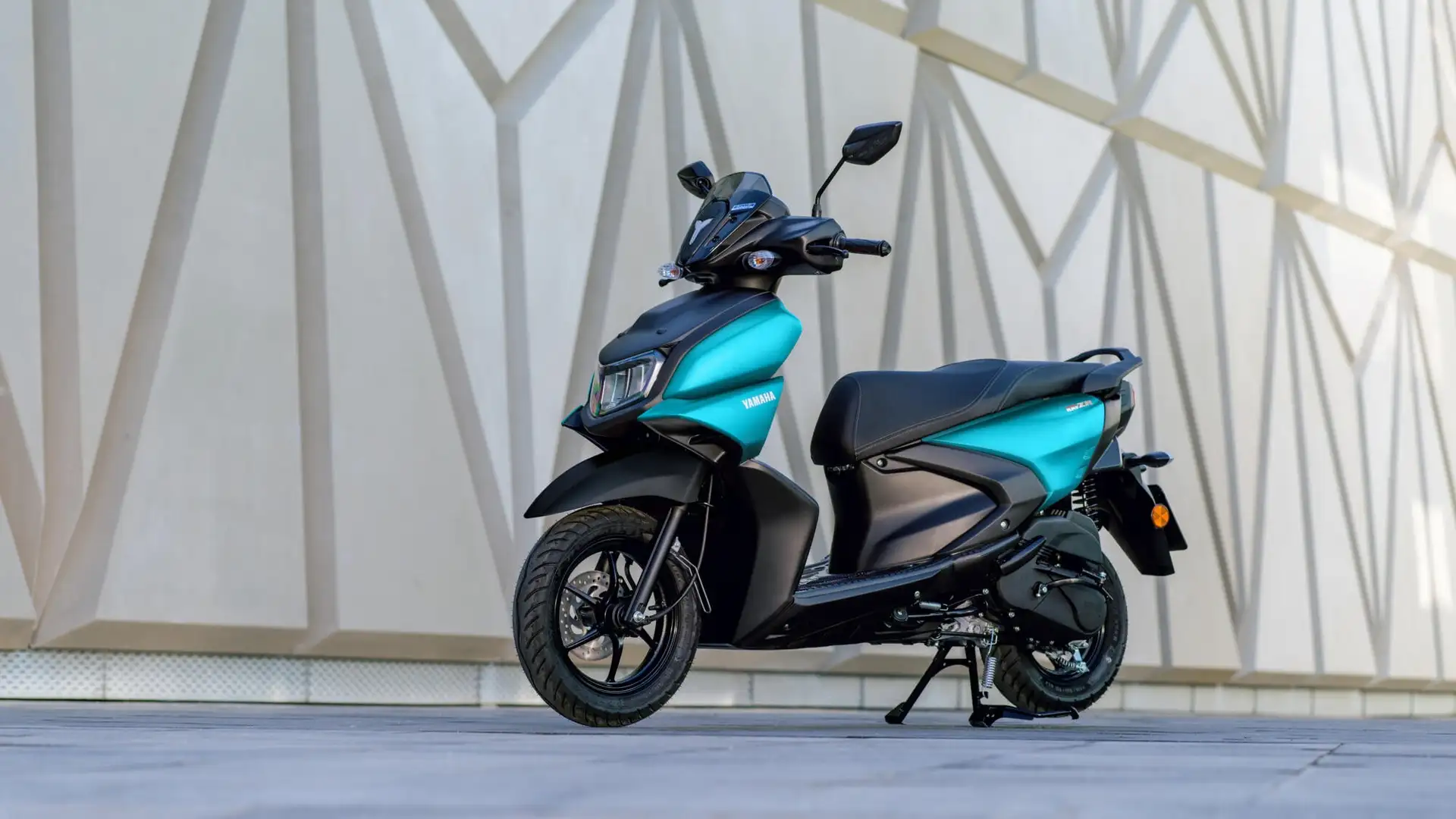 Yamaha RayZR Schwarz - 2
