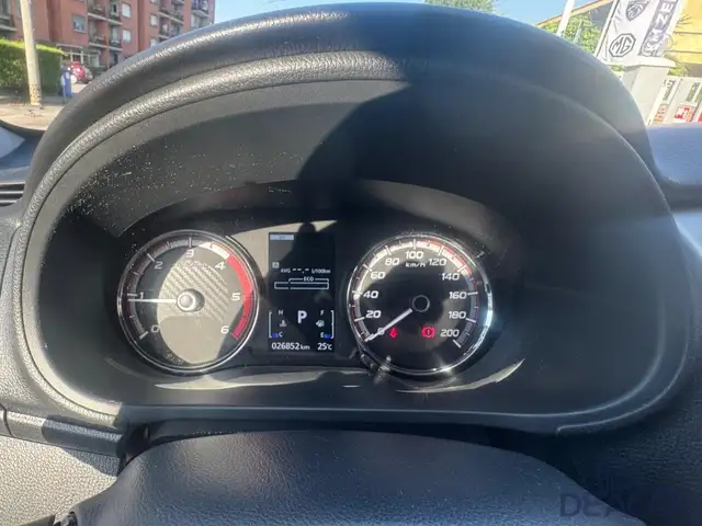Mitsubishi L200 view 14