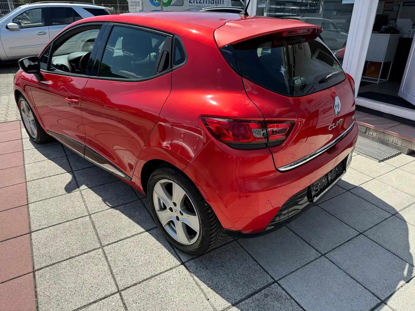 Renault Clio Paris - 2
