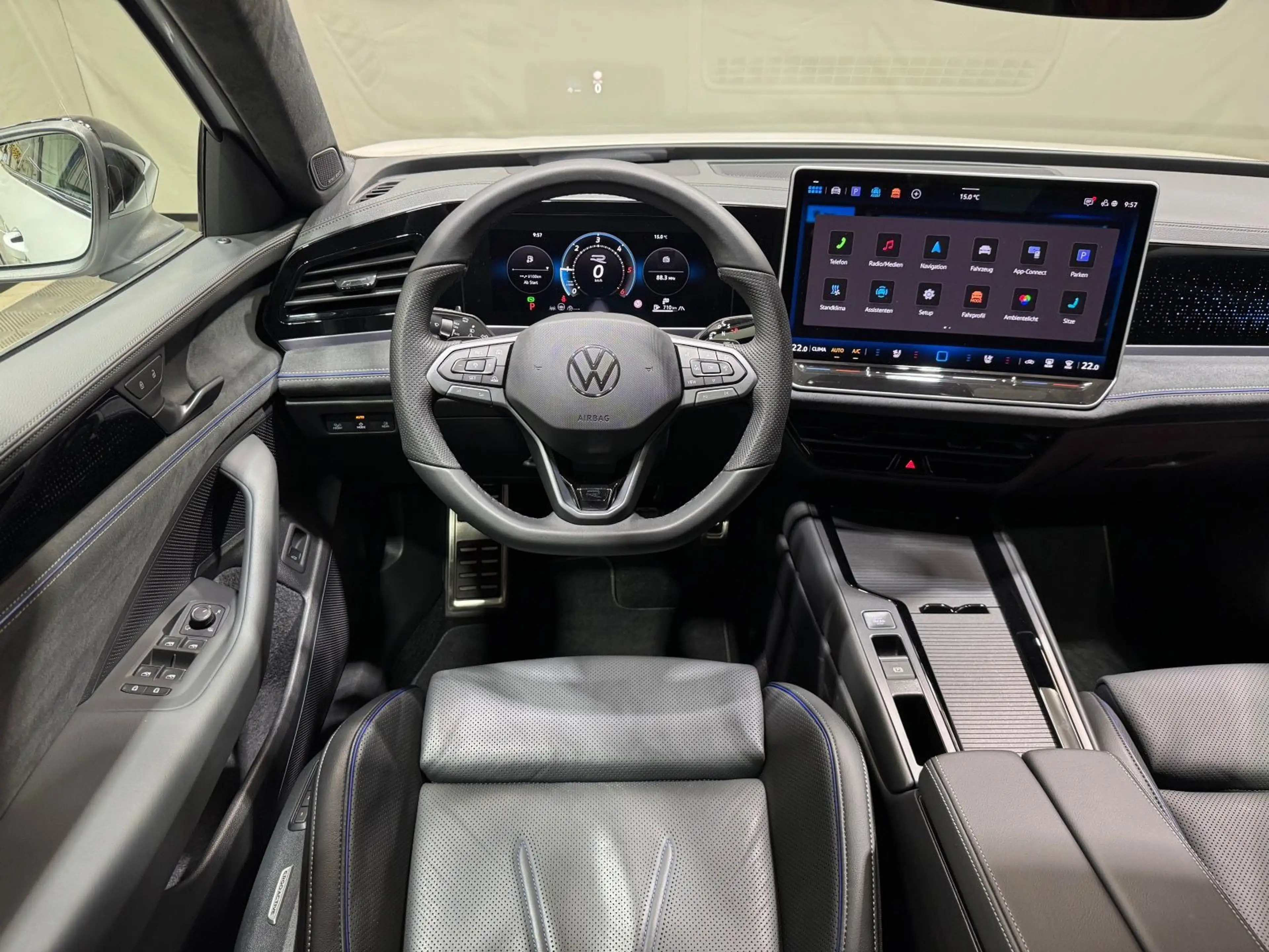 Volkswagen Passat Variant R-Line Signature 2.0 TDI DSG 4M — photo 6