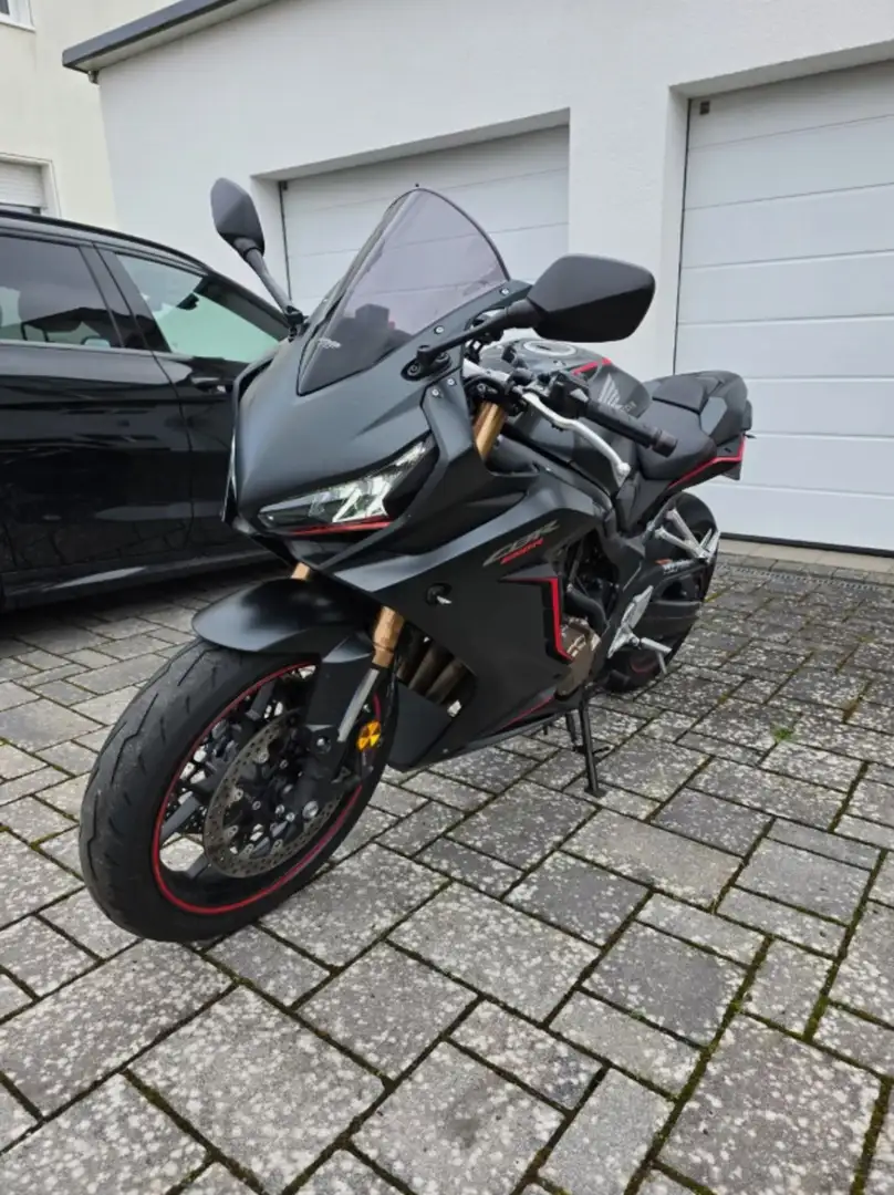 Honda CBR 650 Silber - 1