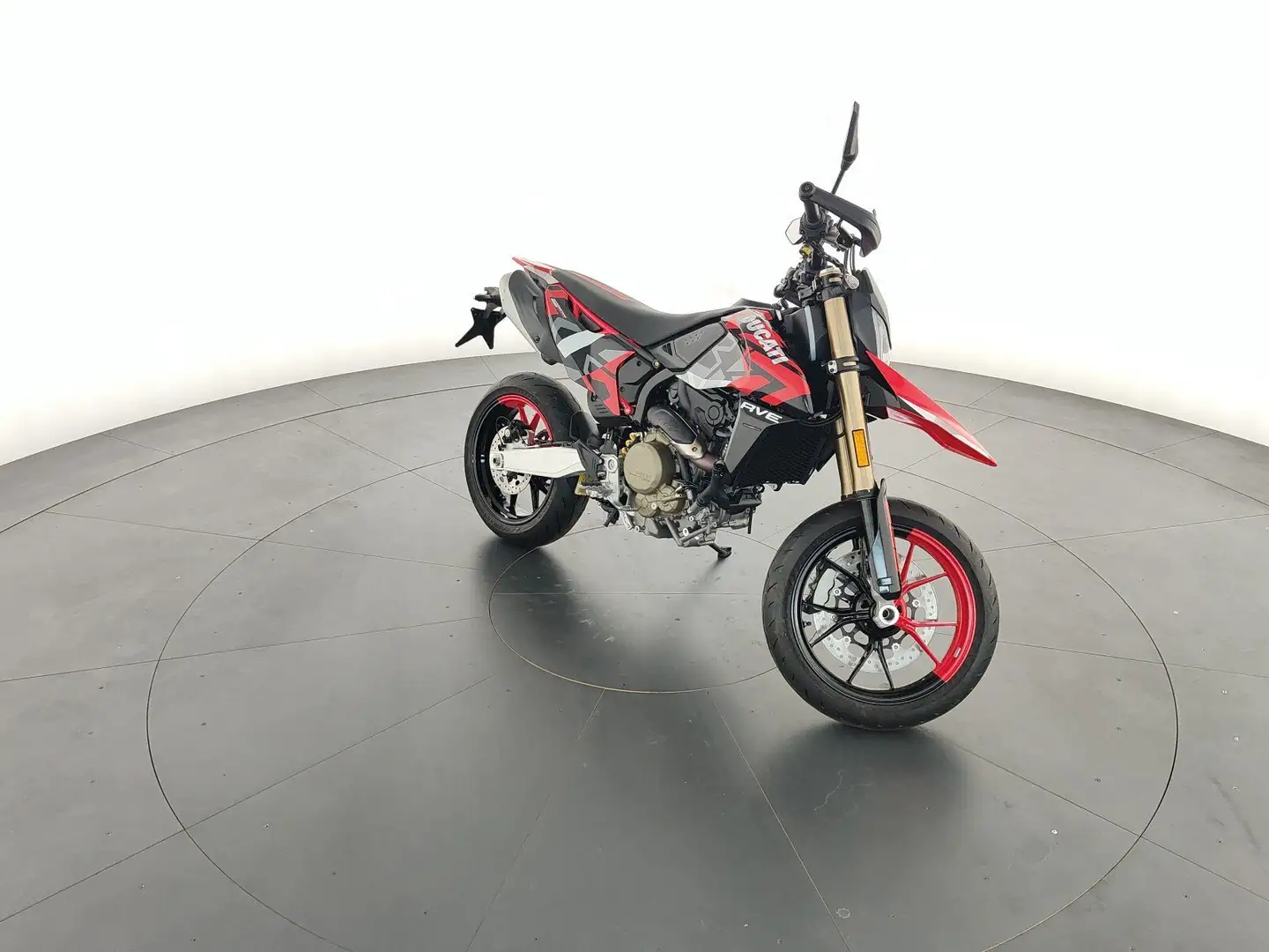 Ducati Hypermotard 698 RVE - 2