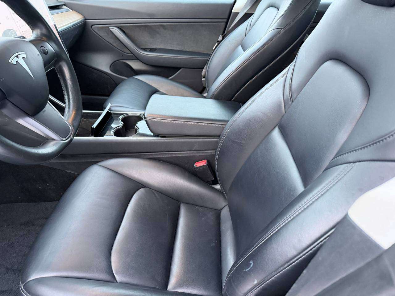 2018 Tesla Model 3 Long Range thumb 14